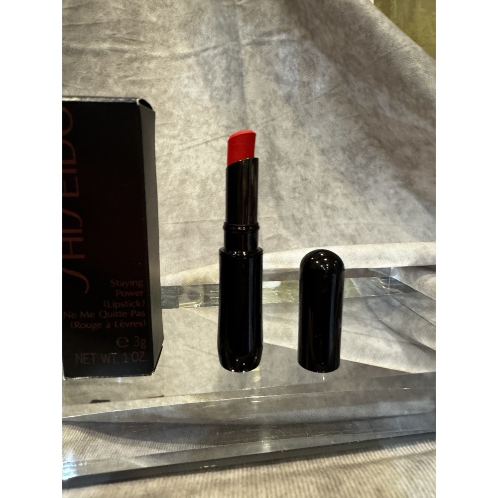 SHISEIDO The Makeup Staying Power Moisturizing Lipstick SP4 red, and glorious